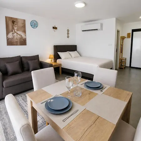 Aparthotel Northen Cyprus Four Seasons Life Collection & Lofts Seafront 4*